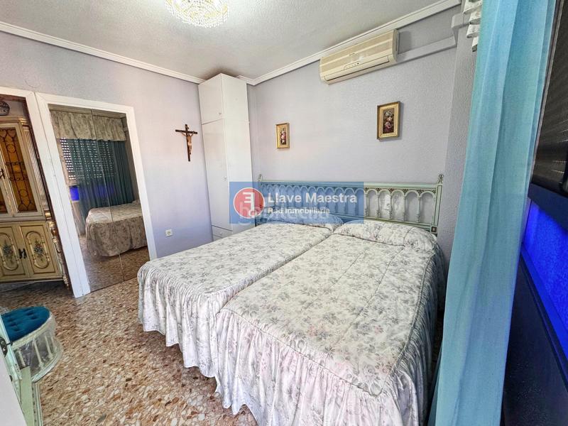 Foto f827281b-d449-464d-8923-96fe849ca1ab. Apartament amb piscina a El Perelló Sueca