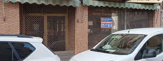 Lloguer Local Comercial a Centro. Local comercial