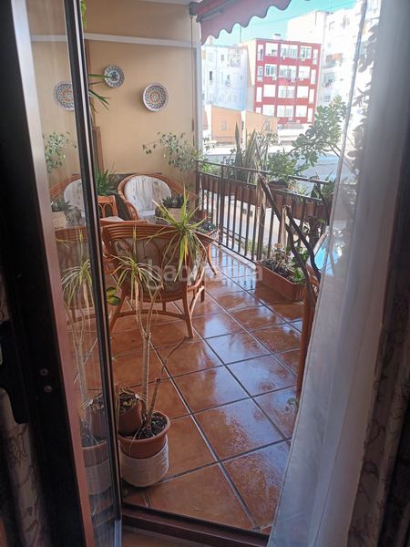 Foto 28df35d5-7c41-4473-9e89-1ae2a4bb7909. Piso en Russafa Valencia