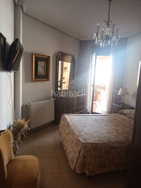 Foto 8b885e1d-beaf-4980-85a7-63ccb1b12af0. Piso en Russafa Valencia