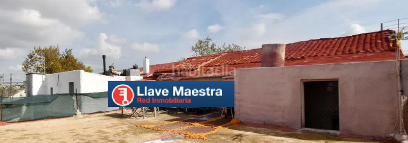 Foto de0a6b20-6df8-4672-9401-e4893664facf. Casa  en venta en la carretera de la perrina en Valencia