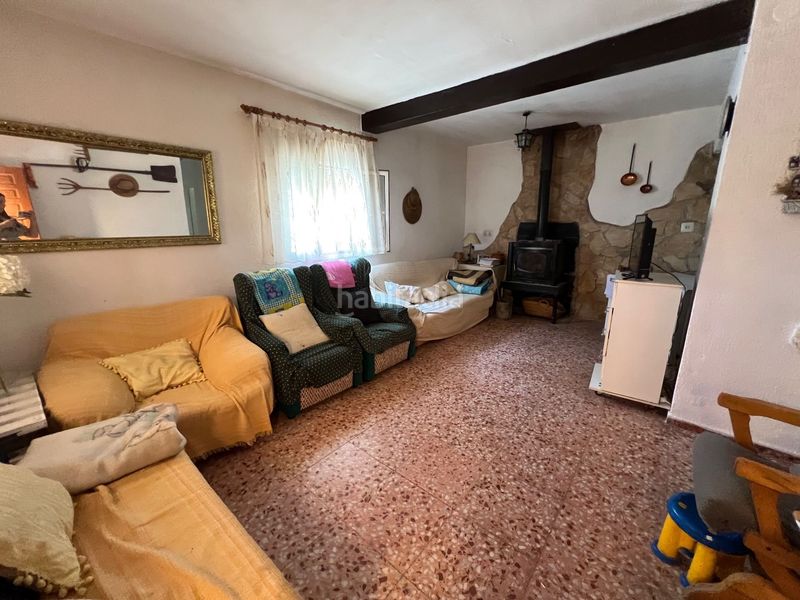 Foto d4b9a8ae-6ae9-4584-92fd-ed90d9ce4e64. Casa a Andilla