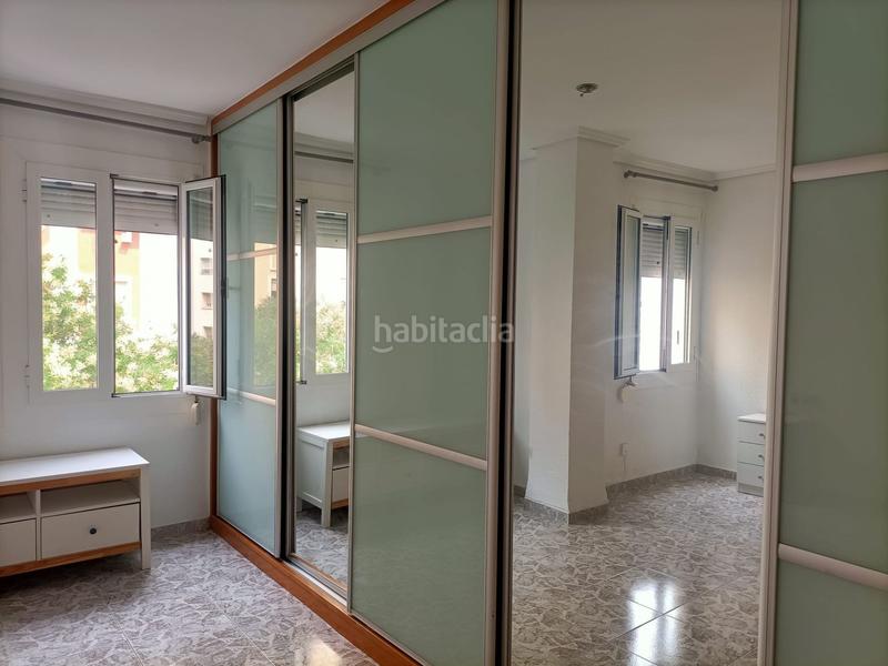 Foto bd1a24b0-36ac-4ce9-9c88-06e19199646a. Rent flat in La Petxina Valencia