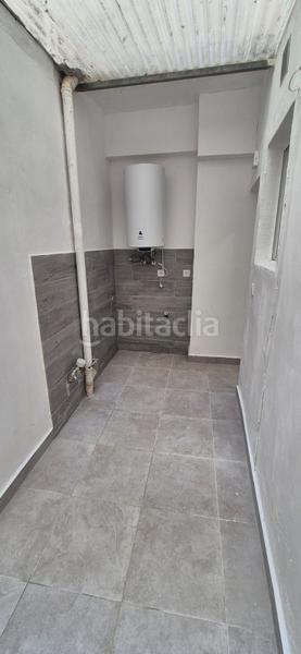 Foto c0b0d2b3-5f73-4c3b-8ea7-9e532b4621fa. Pis a Mareny de Barraquetes Sueca