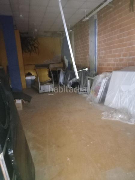 Foto 4c43619f-50e8-42a1-bf32-2fe622db6c80. Local commercial dans La Llum Valencia