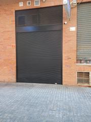 Locale commerciale in La Llum