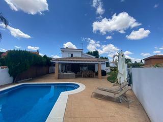 Casa en La Conarda. Opcion a compra  chalet independiente,