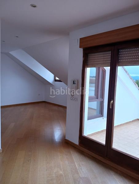 Foto c4c979a3-52f2-4836-8169-33b937120c01. Lloguer àtic amb calefacció a Pueblo Eliana (l´)