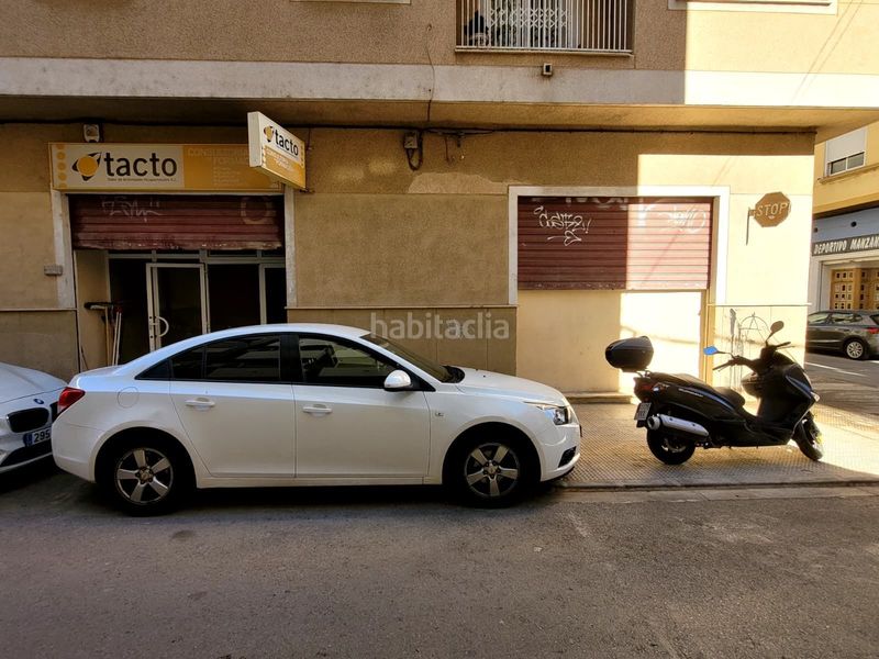Foto 41796ac9-3723-40d4-a0a8-9150245d9b3b. Local comercial a Benetússer