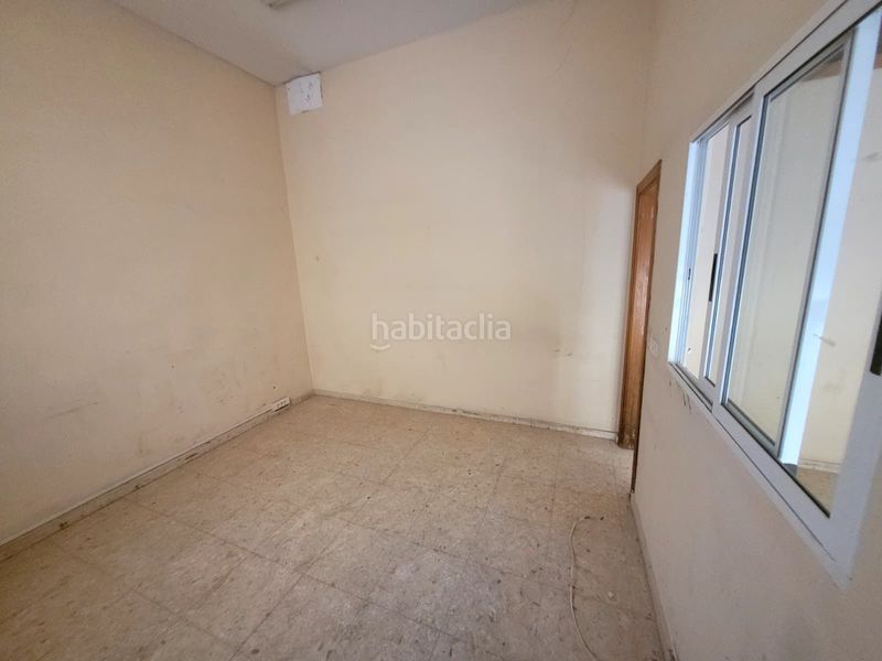 Foto 9c13fdcc-93fc-47bd-a805-628b33a93142. Local comercial a Benetússer