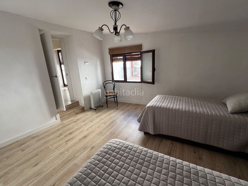 Foto d241f438-91ad-41f7-8d06-38b1a225793b. Casa a Sot de Chera