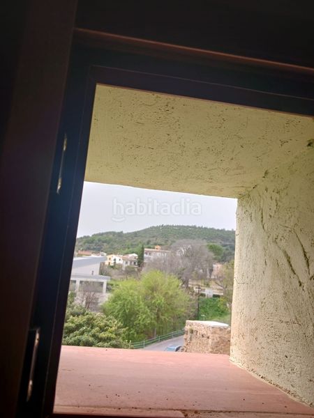 Foto 30474f99-dca2-4809-b3ce-93e80a01b9ed. Masía casa céntrica en Viver