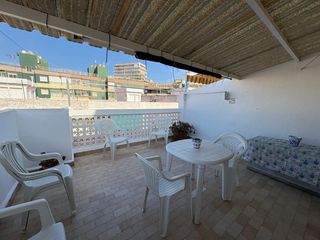 Etagenwohnung  Presbitero manuel aguilar. Piso a la venta en el perello con amplias terrazas