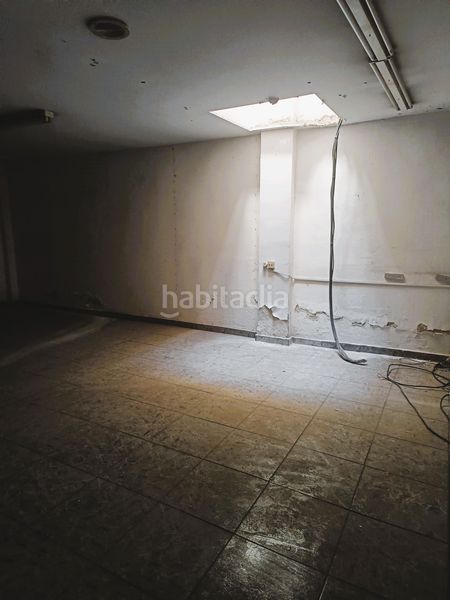Foto aa0f8ed9-10c2-4aa5-af31-ff8bcde28dd1. Local comercial a Nou Moles Valencia