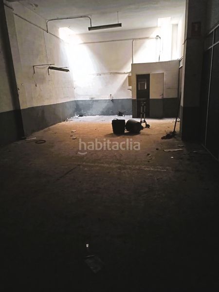 Foto ae13bf87-ab57-4e13-bff8-6eab02055ce5. Local comercial a Nou Moles Valencia
