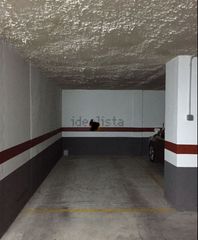 Autoparkplatz in Russafa