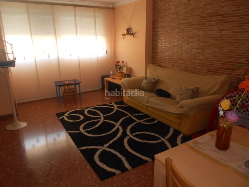 Foto eb43121e-ab75-437e-8f15-672ad48cebf9. Lloguer pis a Centro Bétera