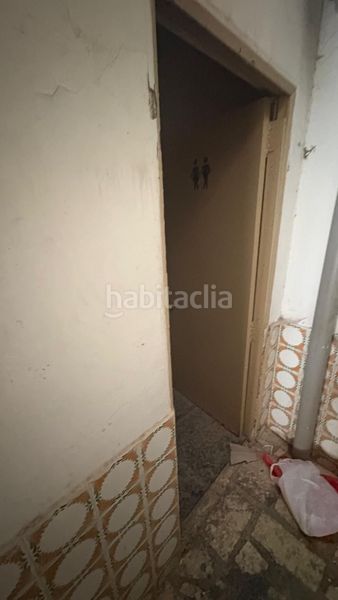 Foto c8c02bf3-c6ce-4153-a652-c0201a84060c. Local comercial a Nou Moles Valencia