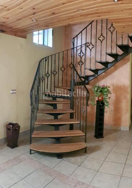 Foto 00a3c392-a3c6-4517-a312-58fa2930c68b. Edificio complejo turístico en Marines