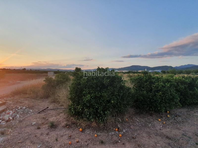 Foto 0fcf64bf-2ff7-4353-b970-b780d9a44d43. Edificio complejo turístico en Marines