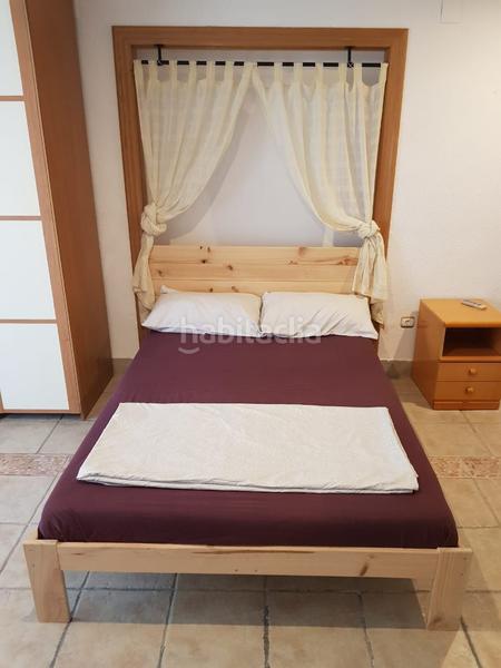 Foto 506287ef-0bf1-4d9c-b3a4-38f5f92b6d76. Edificio complejo turístico en Marines