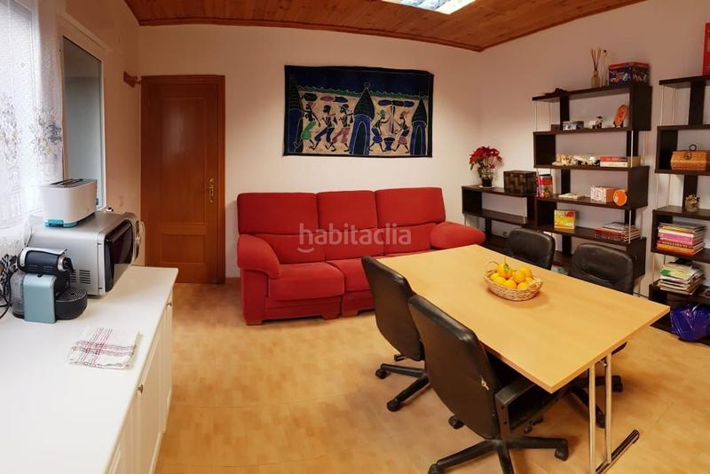 Foto 8f411693-7231-49af-9080-78b9b7ec6850. Edificio complejo turístico en Marines