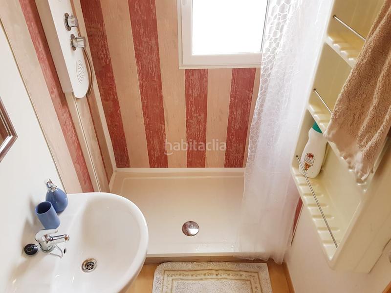 Foto d1f4a960-98de-4f8b-b9a5-e9fa4778163c. Edificio complejo turístico en Marines