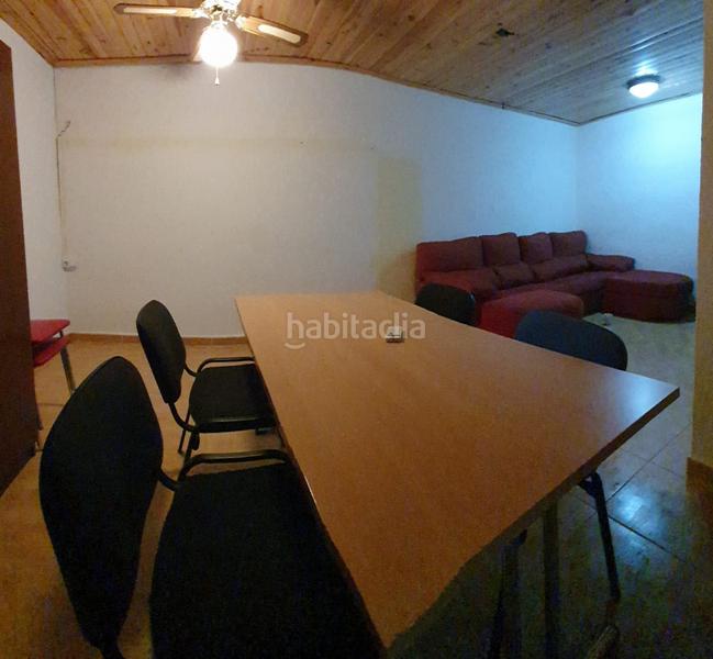 Foto d276c05b-f3da-4e73-b096-3cae10d28968. Edificio complejo turístico en Marines