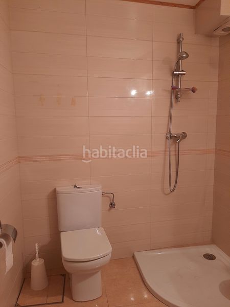 Foto eb0c6ac8-125d-4bf4-8a25-427bd23d6751. Rent business premise in Caldas de Reis