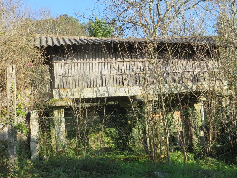 Foto a0b6b21c-41dc-4e24-8817-d54b4e0a7aa5. Masia a Caldas de Reis