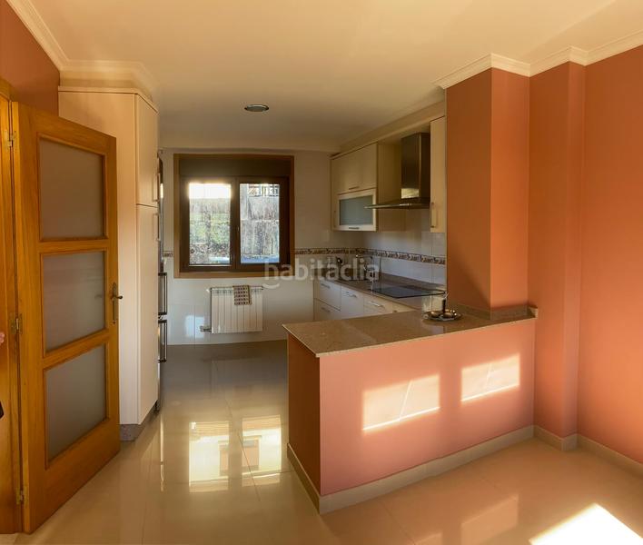 Foto 910e31e6-e24f-42d0-aa5c-e7de730934d7. Casa  en venta en Campo Lameiro