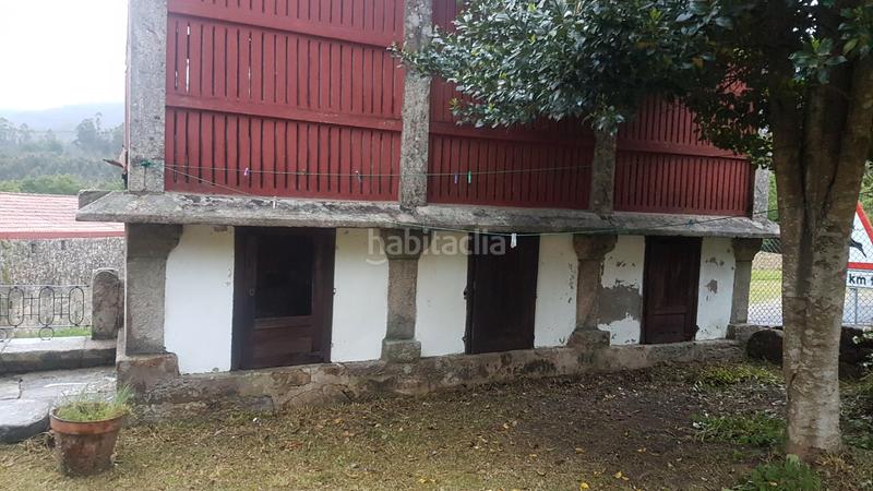 Foto 425a05ab-b0e5-4ac4-8fa6-5607d04461f6. Casa amb xemeneia calefacció a Cuntis