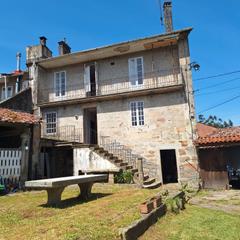 Casa a Cuntis. Venta de casa tradicional en cuntis