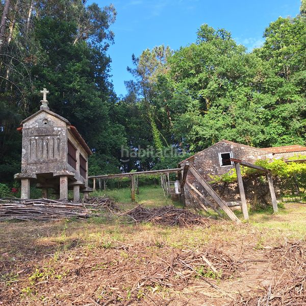 Foto bee36a30-8674-4f6d-86eb-7834b12f7c92. Casa venta casa rústica para restaurar en Barro