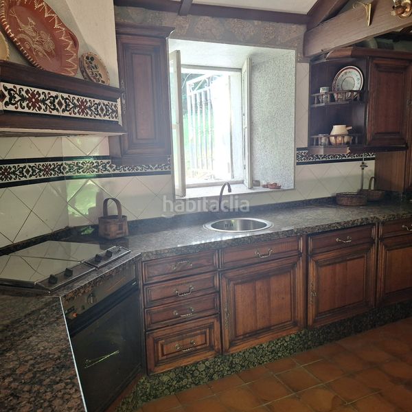 Foto fb1c6366-298c-4c50-bc94-473ee81f99d3. Casa venta casa rústica para restaurar en Barro