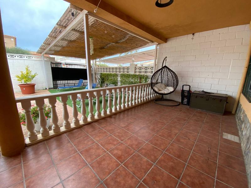 Foto 6466b9a9-321b-43e4-a948-9c000b757b71. Casa con piscina in El Altet Elche / Elx