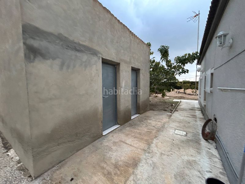 Foto f23ae2a0-faa2-4a4b-b55c-1f4a6f7a5ad9. Casa amb calefacció a Jubalcoi Elche / Elx