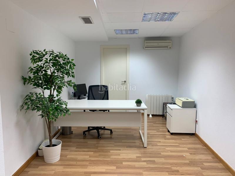 Foto d3eb6d8c-239b-406e-a267-6ca8e531e94f. Location bureau avec chauffage dans Centro Elche / Elx