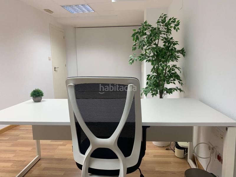 Foto c42cf3b8-4522-447d-b561-0f72067b551b. Miete büro mit heizung in Centro Elche / Elx