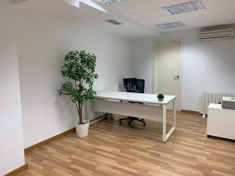 Foto aeab7220-137d-47c0-864a-73b7f81d1eb9. Rent office space with heating in Centro Elche / Elx
