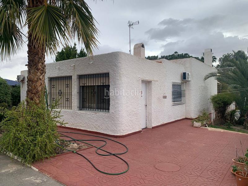 Foto aaf622da-9cd2-4fb7-b797-7e9abb1ff2e0. Xalet amb calefacció aparcament piscina a El Toscar Elche / Elx