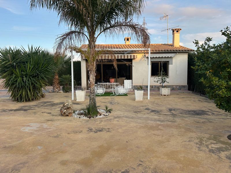 Foto 031c54a4-e3e1-4da6-a322-59708a81da34. Chalet with heating parking pool in La Algoda - Matola - Llano de San José Elche / Elx