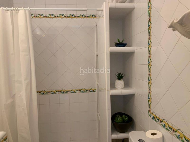 Foto f59116c8-c522-4609-a8e2-94a1a8fb471a. Casa amb aparcament piscina a calas Santa Pola este Santa Pola