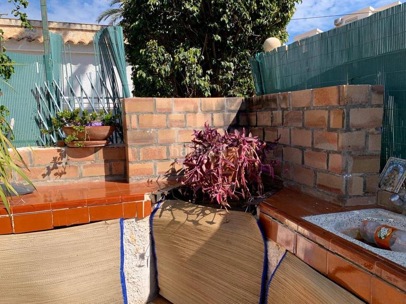 Foto 500f6886-bf60-4ca1-b413-b13507cdb509. Casa con riscaldamento parcheggio piscina in calas Santa Pola este Santa Pola