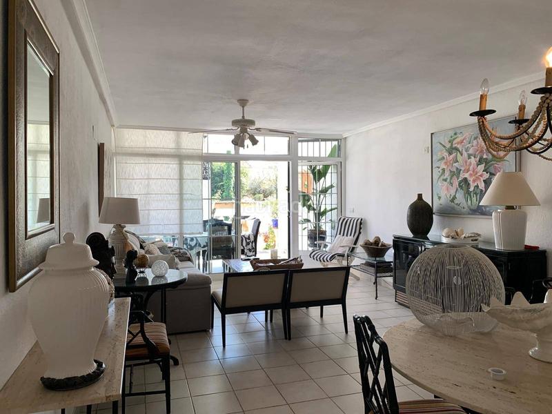 Foto 8c1d0968-d8a5-45c5-9b48-b3f538419d11. Casa con riscaldamento parcheggio piscina in calas Santa Pola este Santa Pola