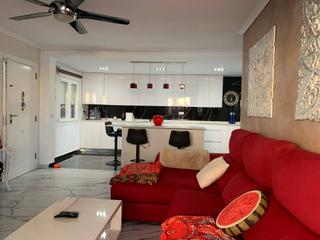 Semi detached house  Avenida carabasi. Chalet, 2 habitaciones, 2 baños, gran alacant