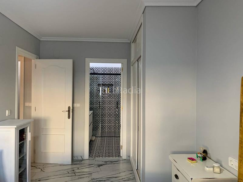 Foto e66f3561-7cb8-4e11-8008-874d06abc57c. Casa a schiera con riscaldamento parcheggio piscina in Santa Pola