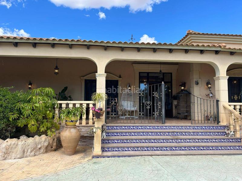 Foto c82c2212-c61c-44e1-bf5b-9924a2264bf6. Xalet amb calefacció piscina a Valverde Elche / Elx