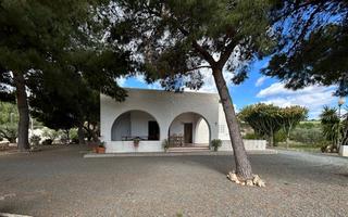 Xalet  Camino de lucerga. Chalet, 4 dormitorios, 2 baños, piscina, peña de las aguilas, el
