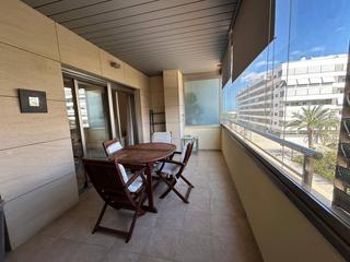 Appartement  Calle de mari cruz álvarez. Piso, 3 dormitorios, 2 baños, garaje, altabix, elche